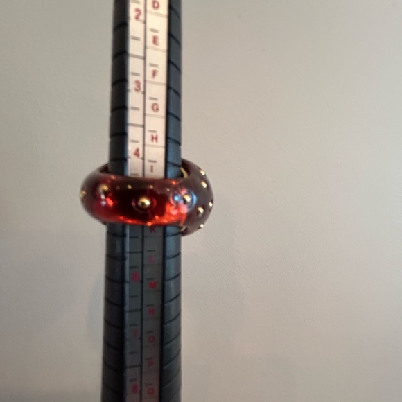 NWOT Kate Spade Tutti Frutti ring. Sizes 4.5.
Box is for display. - Picture 5 of 8